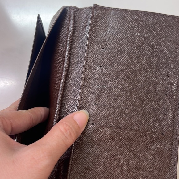 Louis Vuitton Brown Damier Long Folding Wallet/ 100% Authentic Guaranteed!!!! - Picture 8 of 8
